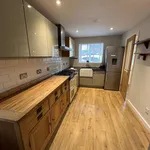 Rent 4 bedroom house in East Staffordshire