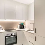 Rent 4 bedroom apartment in barcelona