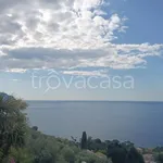 Rent 3 bedroom apartment of 105 m² in Genova