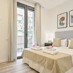 Rent 2 bedroom apartment of 753 m² in Barcelona