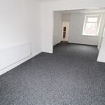 Rent 3 bedroom flat in Wales