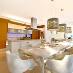 Rent 7 bedroom house of 1000 m² in Marbella