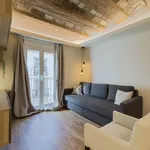 Rent 3 bedroom apartment of 861 m² in Barcelona