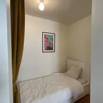 Rent 2 bedroom apartment of 50 m² in Lisbon