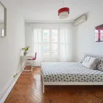 Rent 8 bedroom apartment in Lisbon