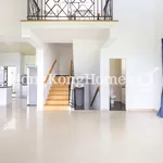 Rent 3 bedroom apartment of 179 m² in Sai Kung