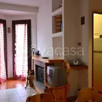 Affitto 3 camera appartamento di 65 m² in Ovindoli