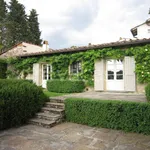 Rent 10 bedroom house of 350 m² in Firenze