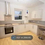 Rent 2 bedroom flat in Wales