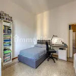 Rent 3 bedroom apartment of 120 m² in Florence