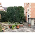 Rent 2 bedroom apartment in Malvern Hills