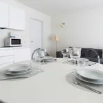 Rent 2 bedroom apartment of 45 m² in Milan