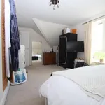 Rent 2 bedroom apartment in Bristol