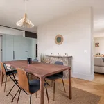 Appartement de 1100 m² avec 2 chambre(s) en location à Lyon