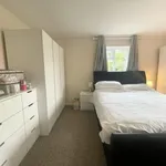 Rent 3 bedroom apartment in South West England