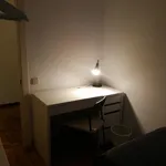 Rent 3 bedroom apartment in Barcelona