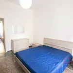 Rent 4 bedroom apartment of 106 m² in Genoa