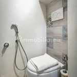 Rent 1 bedroom apartment of 28 m² in Florence