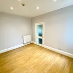 Rent 1 bedroom flat in Kirklees