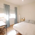 Rent 3 bedroom apartment of 10 m² in Barcelona