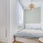  appartement avec 3 chambre(s) en location à Paris