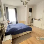 Rent 3 bedroom apartment of 60 m² in paris