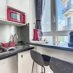 Maison de 18 m² avec 1 chambre(s) en location à Cannes