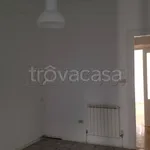 Affitto 4 camera appartamento di 120 m² in Trieste