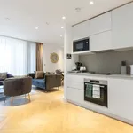 Rent 2 bedroom apartment of 885 m² in London