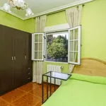 Rent a room of 110 m² in madrid