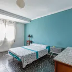 Rent 3 bedroom apartment in Valencia