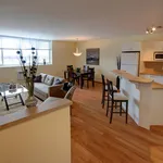 Appartement de 914 m² avec 2 chambre(s) en location à Winnipeg