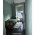 Rent 2 bedroom flat in Scotland