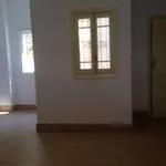 Alquilo 2 dormitorio casa de 69 m² en Sevilla