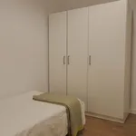 Rent a room in Madrid