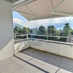 Rent 4 bedroom apartment of 113 m² in Montreux