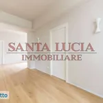 Rent 3 bedroom apartment of 90 m² in Milan