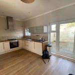 Rent 3 bedroom flat in North West England