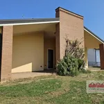 Rent 5 bedroom house of 250 m² in Monticello Conte Otto