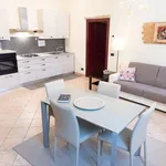 Rent 3 bedroom apartment of 60 m² in Padova