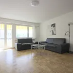 Miete 3 Schlafzimmer wohnung von 753 m² in Zurich