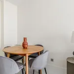 Rent 3 bedroom apartment of 84 m² in Madrid