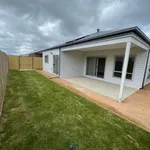 Rent 4 bedroom house in Eynesbury