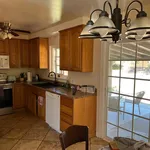 Rent 3 bedroom house in Escondido