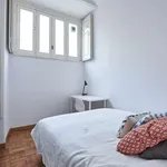 Rent a room in lisbon