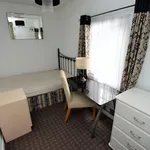 Rent 2 bedroom flat in West Midlands