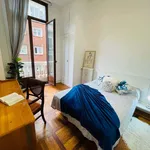 Rent a room of 180 m² in Madrid