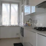 Rent 4 bedroom apartment of 85 m² in Pescara