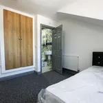 Rent 6 bedroom apartment in West Midlands