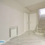 Rent 6 bedroom apartment of 450 m² in Rome